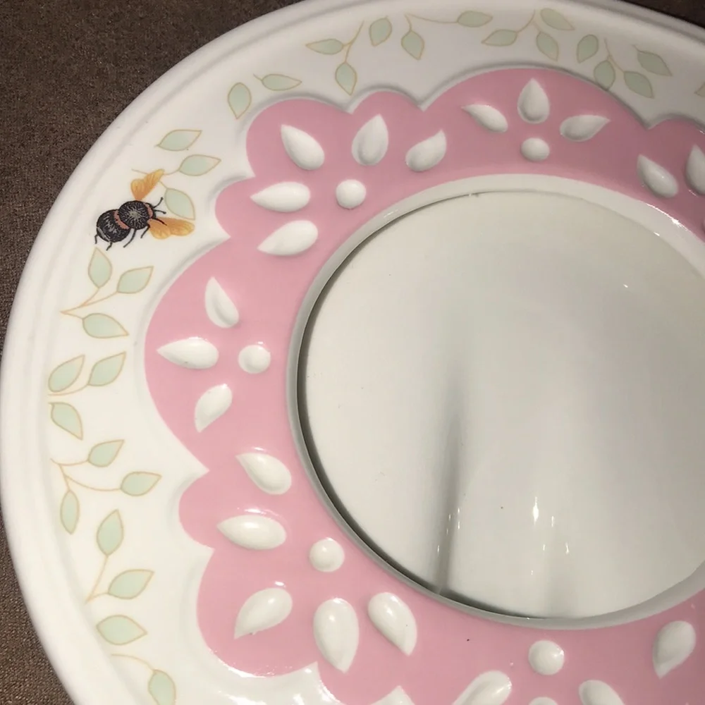 NWT Lenox Porcelain Butterfly Meadow Picture Frame - New Home | Color: Pink